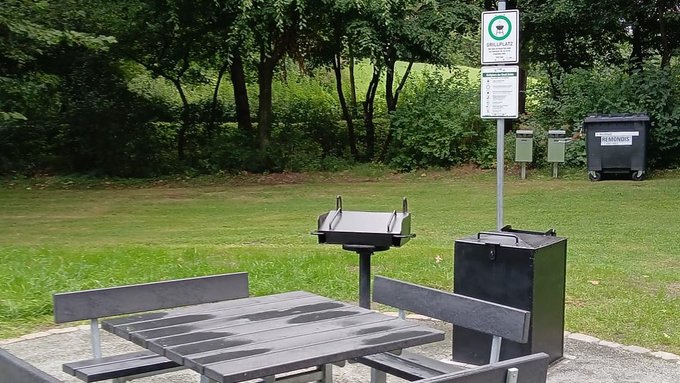 Foto vom Grillplatz im Stadtpark.