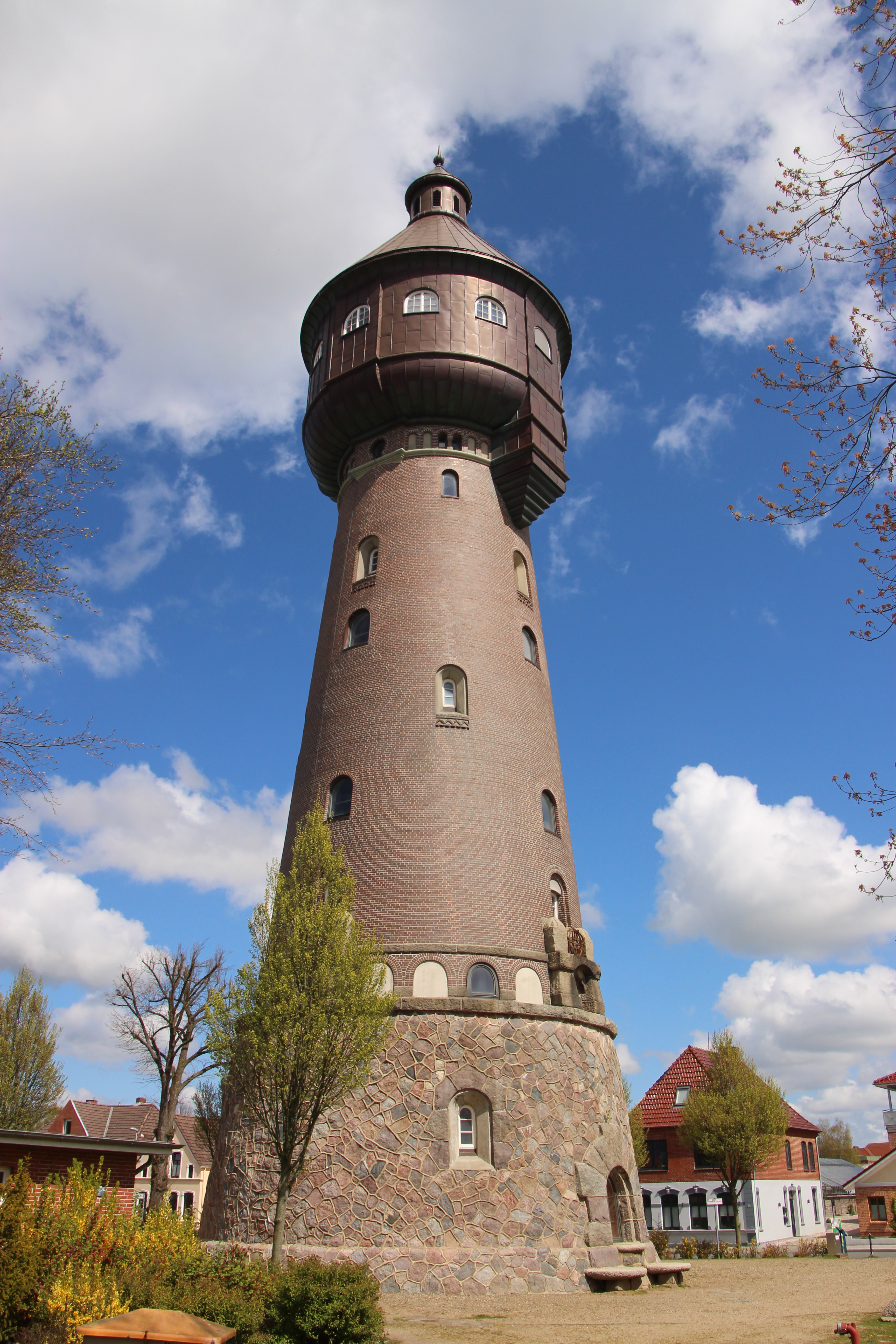 Foto vom Heider Wasserturm